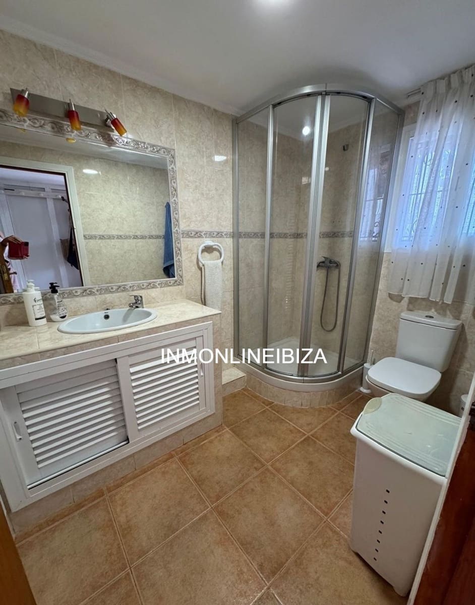 1 slaapkamer Appartement te huur in San Jose / Sant Josep de Sa Talaia met zwembad garage - € 1.200 (Ref: 9902632)