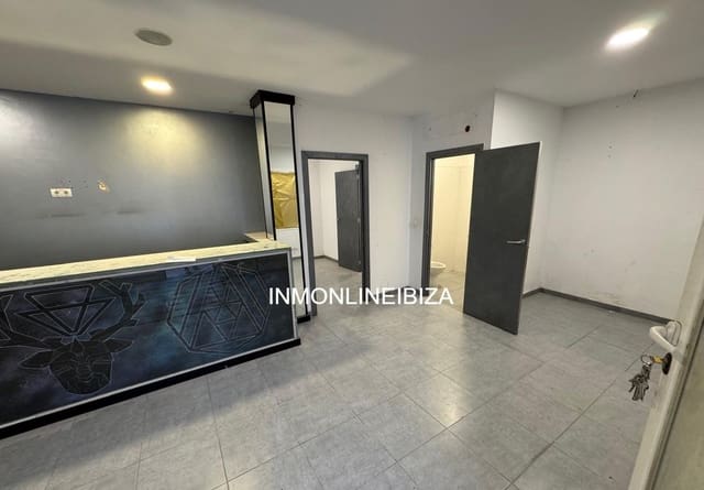 Local Commercial à louer à Sant Antoni de Portmany - 1 800 € (Ref: 9930033)