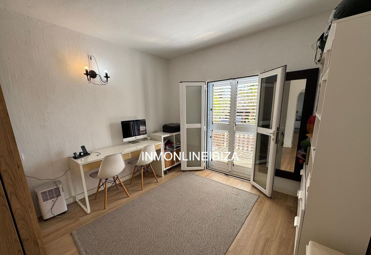 4 Zimmer Villa zu verkaufen in Sant Antoni de Portmany mit Pool Garage - 1.365.000 € (Ref: 9935481)