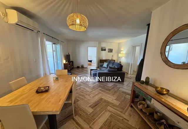 4 Zimmer Villa zu verkaufen in Sant Antoni de Portmany mit Pool Garage - 1.365.000 € (Ref: 9935481)