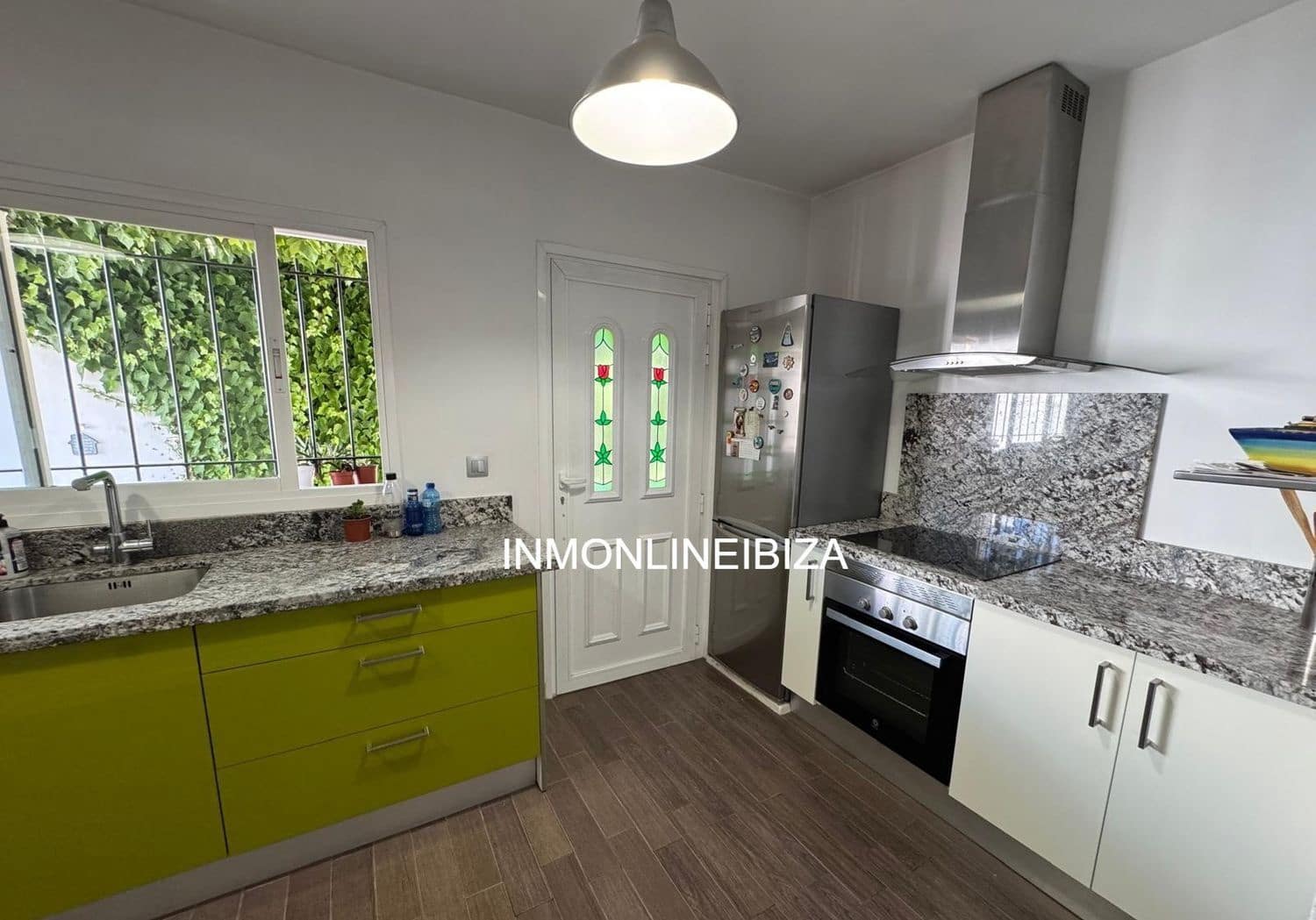 4 Zimmer Villa zu verkaufen in Sant Antoni de Portmany mit Pool Garage - 1.365.000 € (Ref: 9935481)