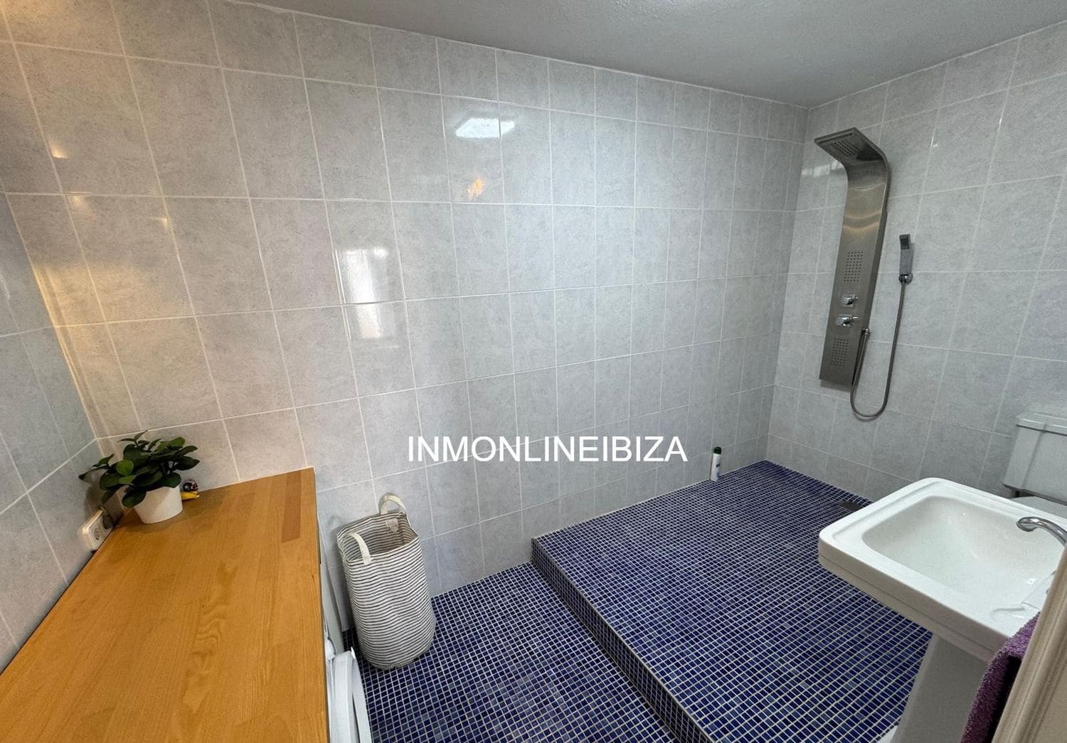 4 Zimmer Villa zu verkaufen in Sant Antoni de Portmany mit Pool Garage - 1.365.000 € (Ref: 9935481)