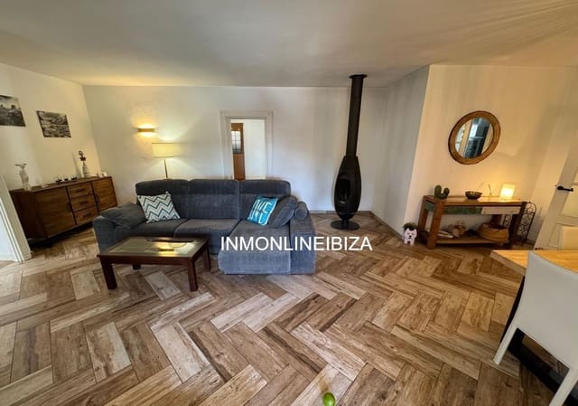 4 Zimmer Villa zu verkaufen in Sant Antoni de Portmany mit Pool Garage - 1.365.000 € (Ref: 9935481)