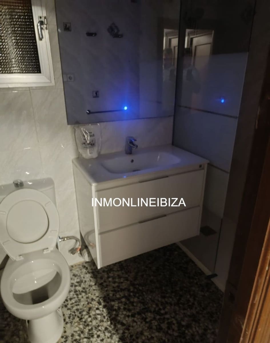 3 soveværelse Lejlighed til leje i Valencia by med garage - € 1.200 (Ref: 9976686)