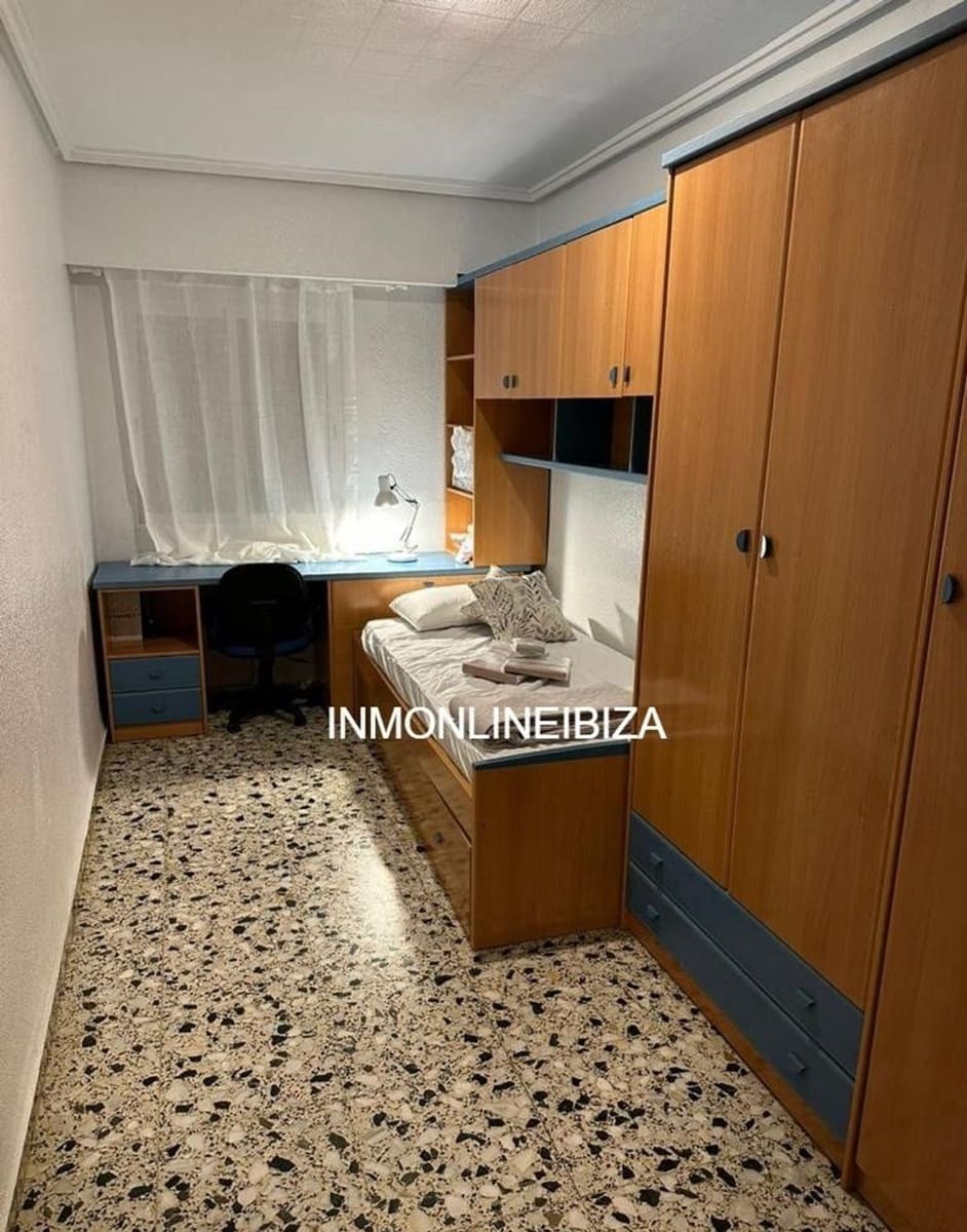 3 soveværelse Lejlighed til leje i Valencia by med garage - € 1.200 (Ref: 9976686)