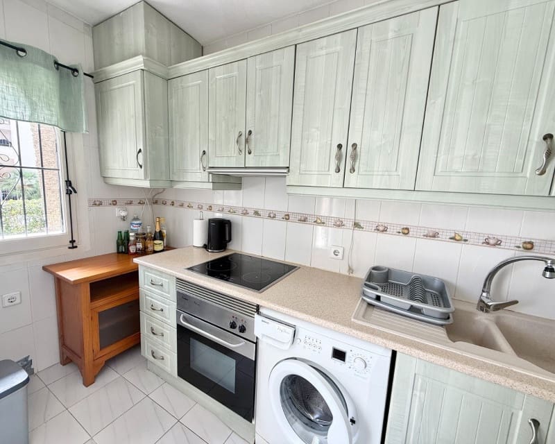 2 Zimmer Apartment zu verkaufen in Torre del Moro mit Pool - 149.900 € (Ref: 10012224)