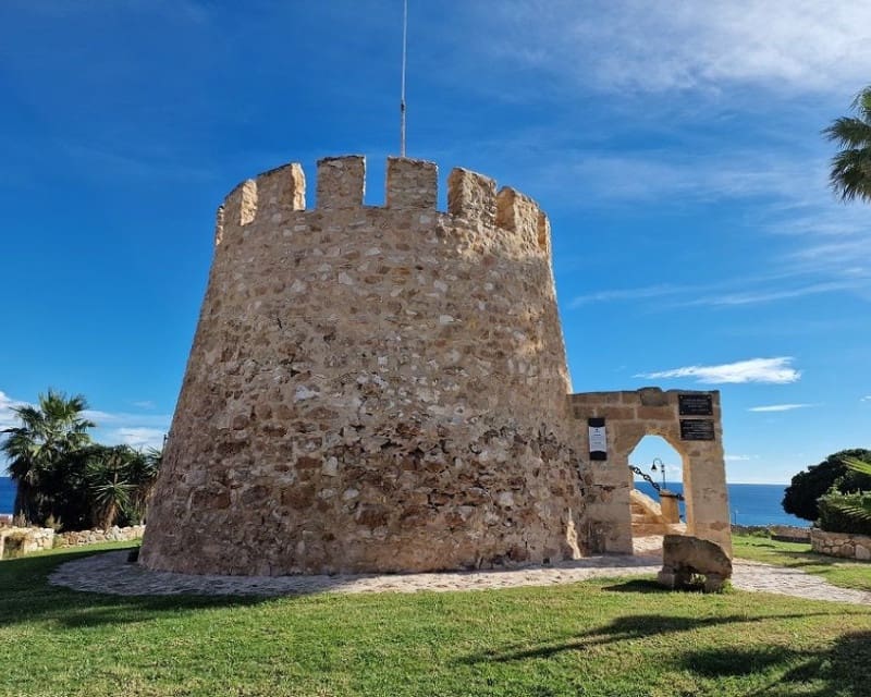 2 Zimmer Apartment zu verkaufen in Torre del Moro mit Pool - 149.900 € (Ref: 10012224)