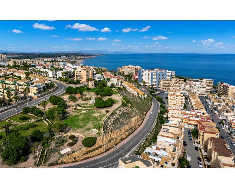 2 Zimmer Apartment zu verkaufen in Torre del Moro mit Pool - 149.900 € (Ref: 10012224)