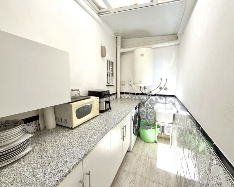 2 sypialnia Dom na sprzedaż w Torrevieja z basenem garażem - 200 000 € (Ref: 10039006)