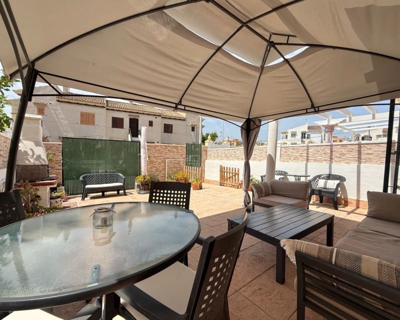 2 sypialnia Dom na sprzedaż w Torrevieja z basenem garażem - 200 000 € (Ref: 10039006)