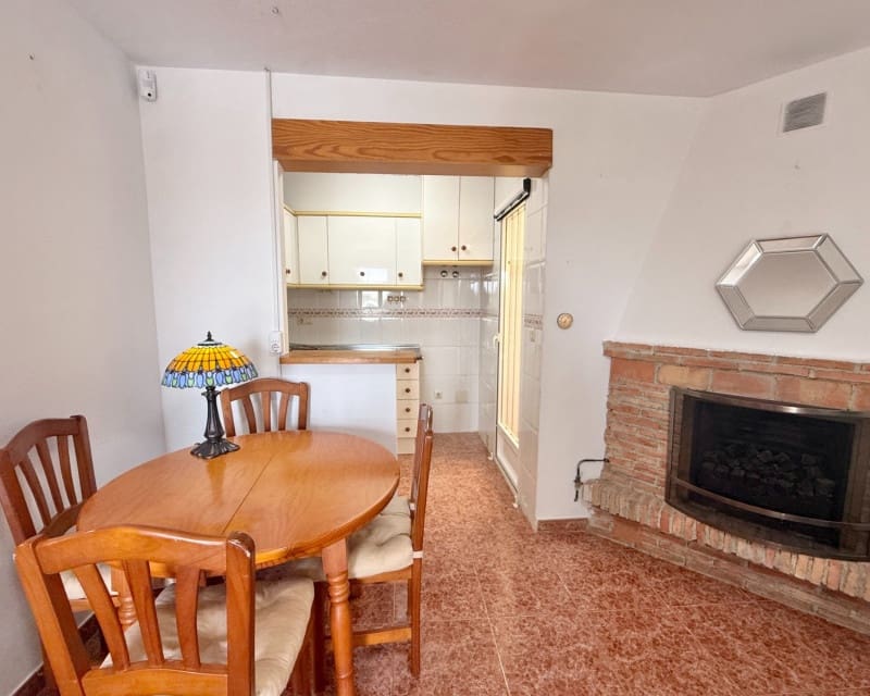 2 bedroom Townhouse for sale in El Limonar with pool garage - € 129,900 (Ref: 10045472)