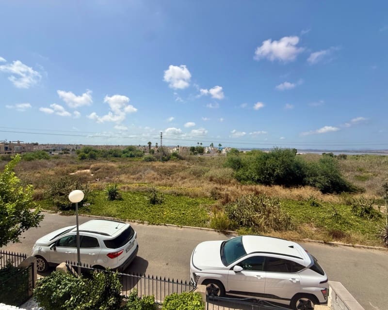 2 bedroom Townhouse for sale in El Limonar with pool garage - € 129,900 (Ref: 10045472)