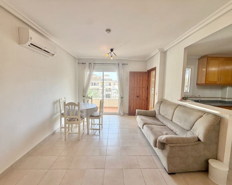 2 bedroom Apartment for sale in Jacarilla with pool garage - € 135,000 (Ref: 10045726)