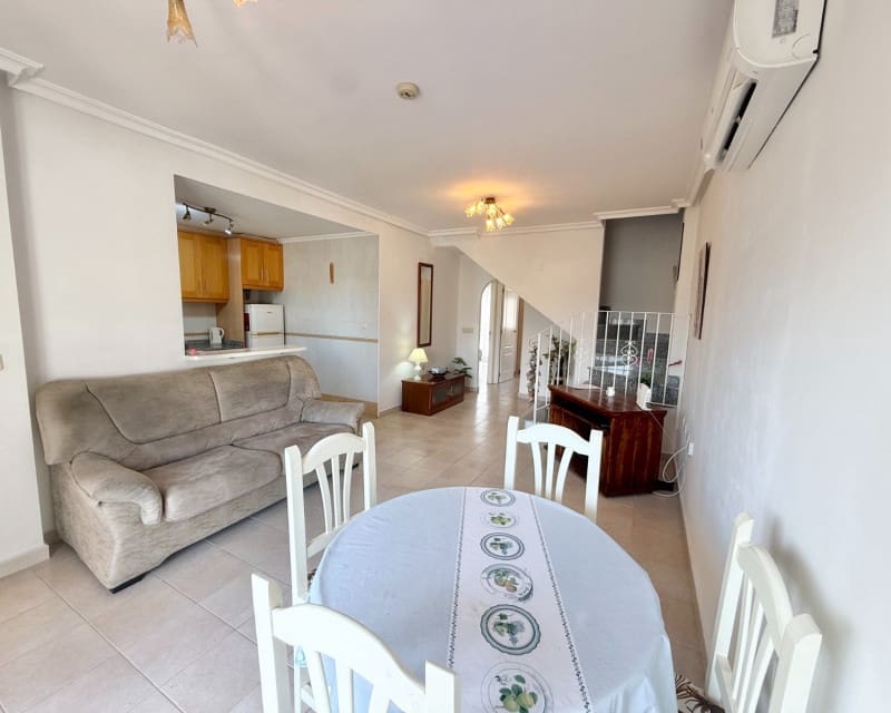 2 bedroom Apartment for sale in Jacarilla with pool garage - € 135,000 (Ref: 10045726)