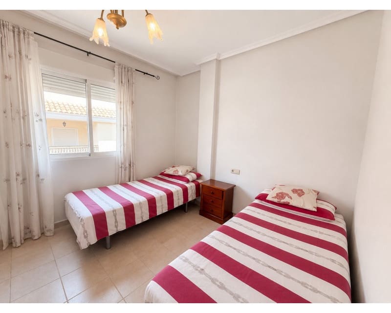 2 bedroom Apartment for sale in Jacarilla with pool garage - € 135,000 (Ref: 10045726)