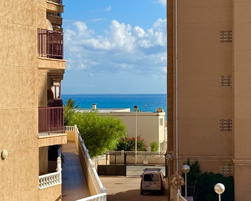 5 Zimmer Reihenhaus zu verkaufen in Cabo Cervera mit Garage - 275.000 € (Ref: 10070303)