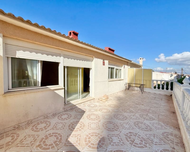 5 Zimmer Reihenhaus zu verkaufen in Cabo Cervera mit Garage - 275.000 € (Ref: 10070303)