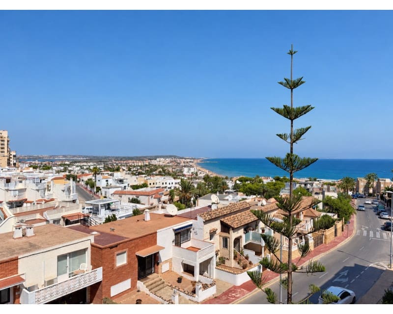 3 Zimmer Apartment zu verkaufen in Torrevieja mit Pool - 195.000 € (Ref: 10079917)