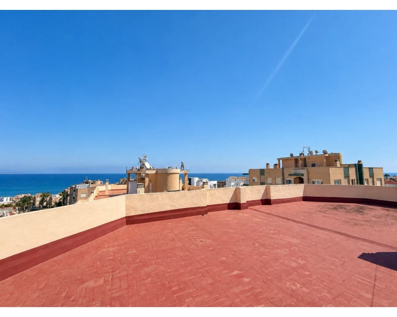 3 Zimmer Apartment zu verkaufen in Torrevieja mit Pool - 195.000 € (Ref: 10079917)