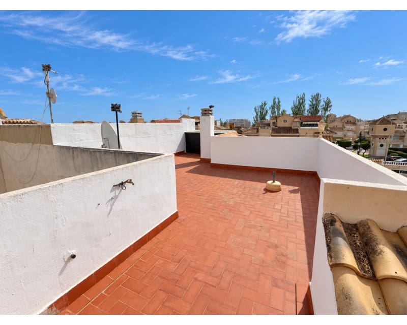 2 soverom Leilighet til salgs i Torrevieja med svømmebasseng - € 159 900 (Ref: 10120879)
