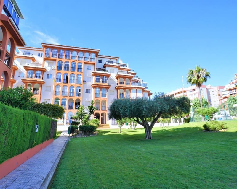 Lejlighed til salg i Torrevieja med swimmingpool - € 99.000 (Ref: 10134855)