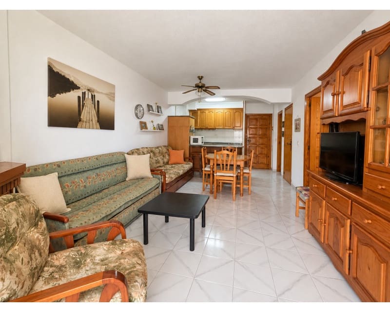 1 makuuhuone Huoneisto myytävänä paikassa Torrevieja mukana uima-altaan - 139 900 € (Ref: 10140305)
