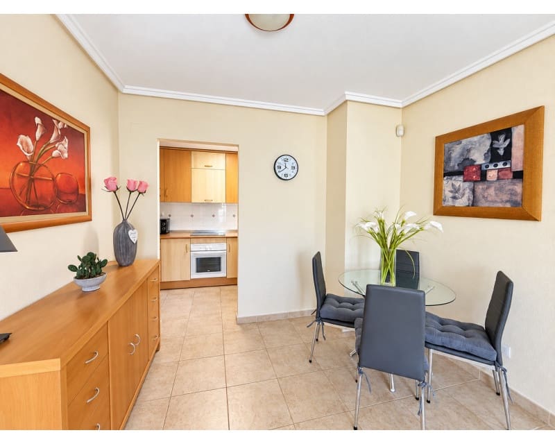 2 bedroom Apartment for sale in Torrevieja with pool garage - € 199,000 (Ref: 10158095)
