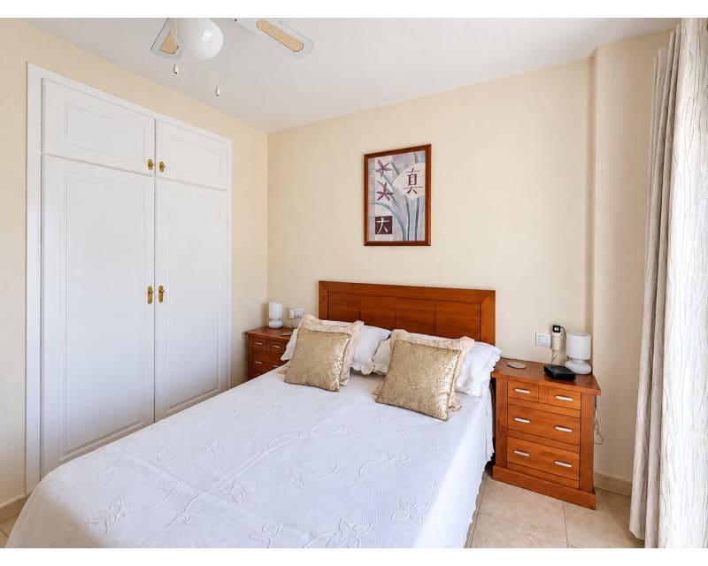 2 bedroom Apartment for sale in Torrevieja with pool garage - € 199,000 (Ref: 10158095)
