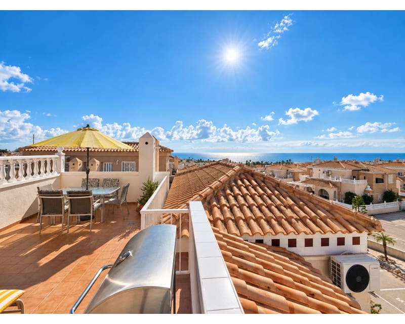 2 bedroom Apartment for sale in Torrevieja with pool garage - € 199,000 (Ref: 10158095)