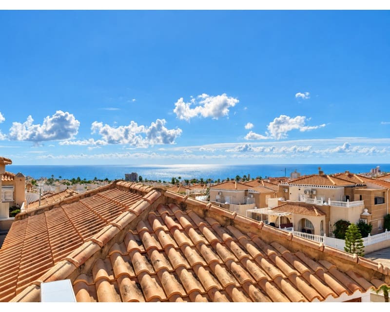 2 bedroom Apartment for sale in Torrevieja with pool garage - € 199,000 (Ref: 10158095)