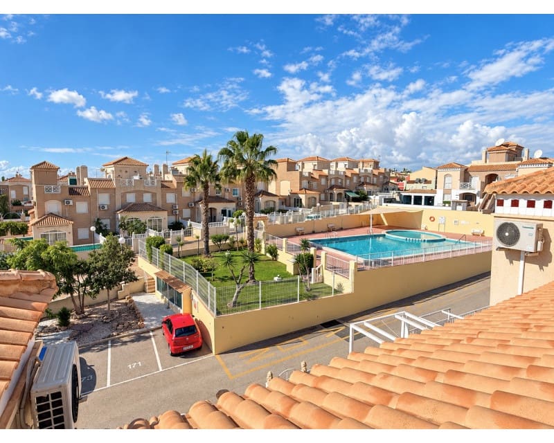 2 bedroom Apartment for sale in Torrevieja with pool garage - € 199,000 (Ref: 10158095)