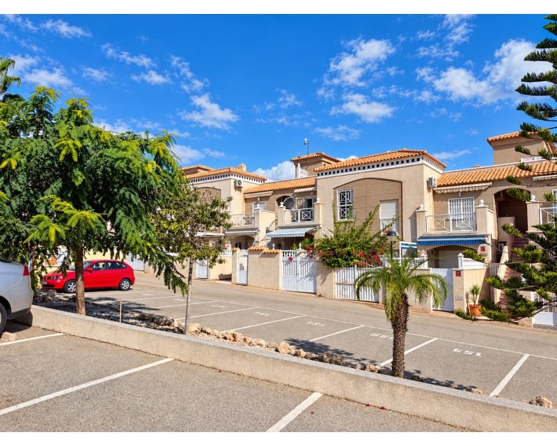 2 bedroom Apartment for sale in Torrevieja with pool garage - € 199,000 (Ref: 10158095)