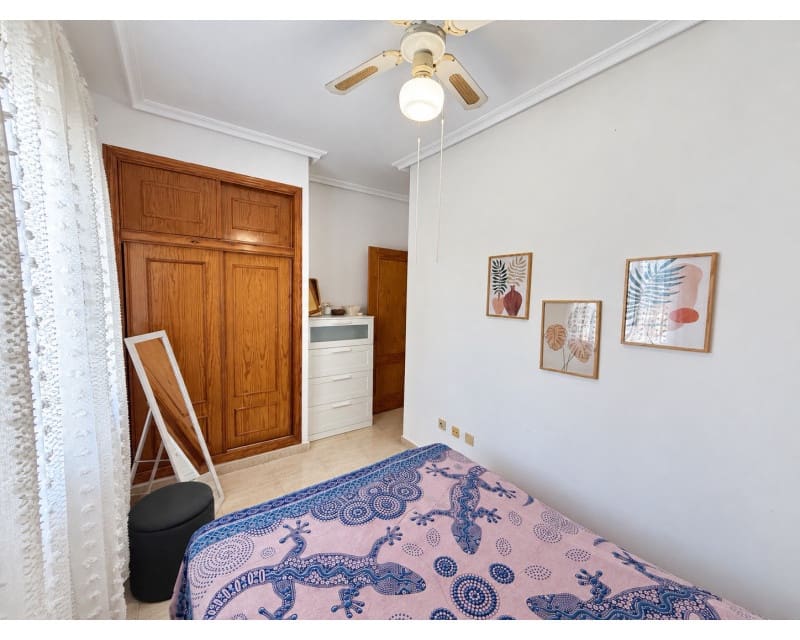 3 bedroom Apartment for rent in Aguas Nuevas with pool garage - € 1,100 (Ref: 10162398)