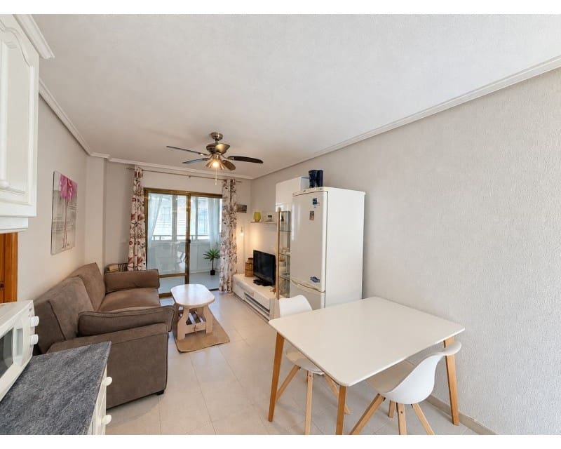 1 camera da letto Appartamento da affittare in Torrevieja - 700 € (Rif: 10183645)