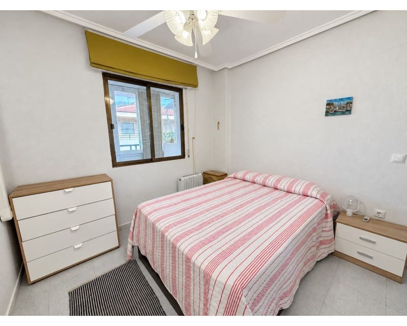 1 camera da letto Appartamento da affittare in Torrevieja - 700 € (Rif: 10183645)
