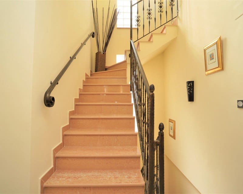 6 soverom Villa til salgs i Torrevieja med svømmebasseng - € 749 000 (Ref: 5013109)