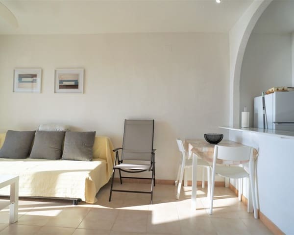 Appartement de 2 chambres à louer à Torreblanca, Torrevieja avec piscine - 750 € (Ref: 5523523)