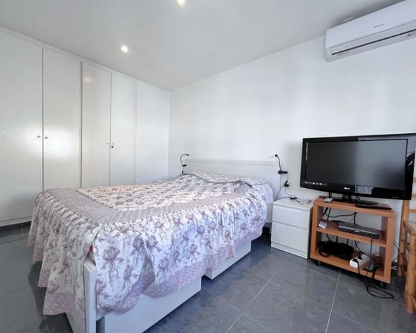 1 slaapkamer Appartement te huur in Cañada del Molino, Torrevieja met zwembad - € 600 (Ref: 6418406)