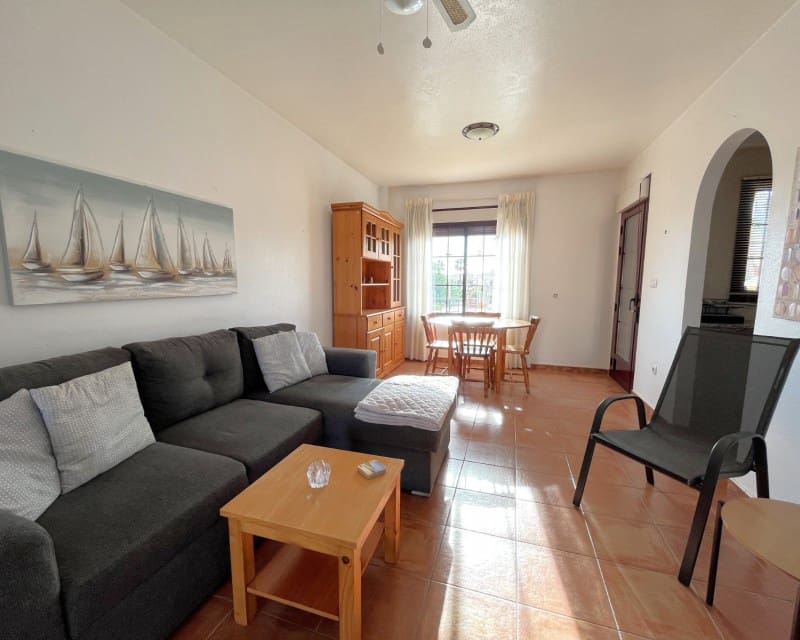 2 makuuhuone Huoneisto vuokrattavana paikassa Torrevieja mukana uima-altaan - 750 € (Ref: 6680839)