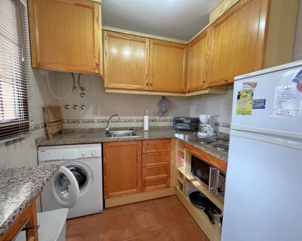 2 makuuhuone Huoneisto vuokrattavana paikassa El Chaparral - La Siesta - La Torreta, Torrevieja mukana uima-altaan - 750 € (Ref: 6680839)