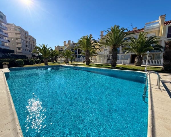 1 slaapkamer Appartement te huur in Torreblanca, Torrevieja met zwembad - € 650 (Ref: 7063340)