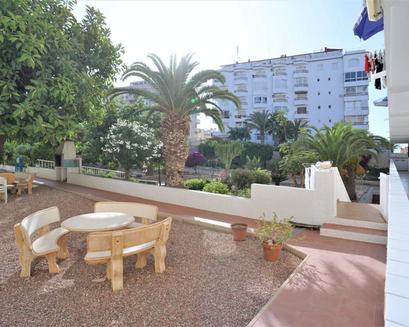 1 soveværelse Lejlighed til leje i Torrevieja med garage - € 650 (Ref: 7180591)