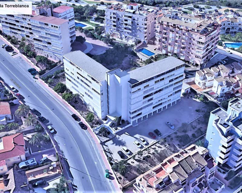 1 soveværelse Lejlighed til leje i Torrevieja med garage - € 650 (Ref: 7180591)