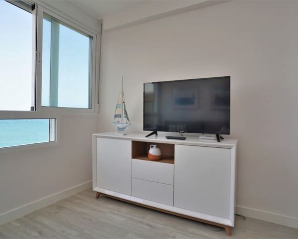 1 soveværelse Lejlighed til leje i Cabo Cervera, Torrevieja - € 700 (Ref: 7409812)