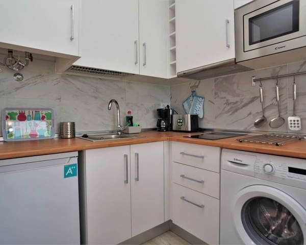 1 soveværelse Lejlighed til leje i Cabo Cervera, Torrevieja - € 700 (Ref: 7409812)