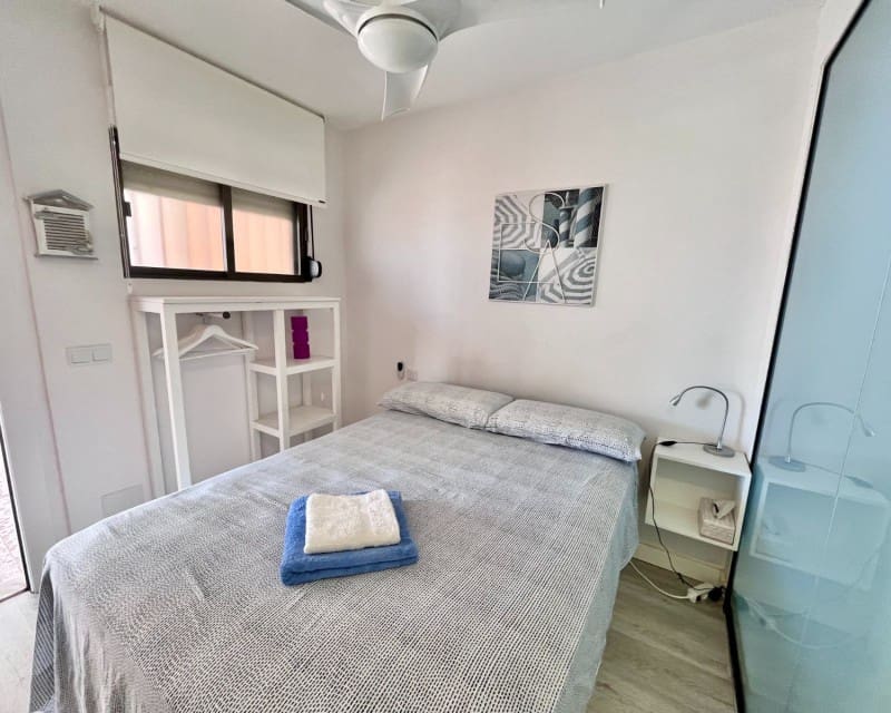1 soveværelse Lejlighed til leje i Cabo Cervera - € 700 (Ref: 7409812)