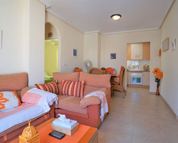 2 soveværelse Lejlighed til leje i Aguas Nuevas, Torrevieja med swimmingpool garage - € 825 (Ref: 7742353)