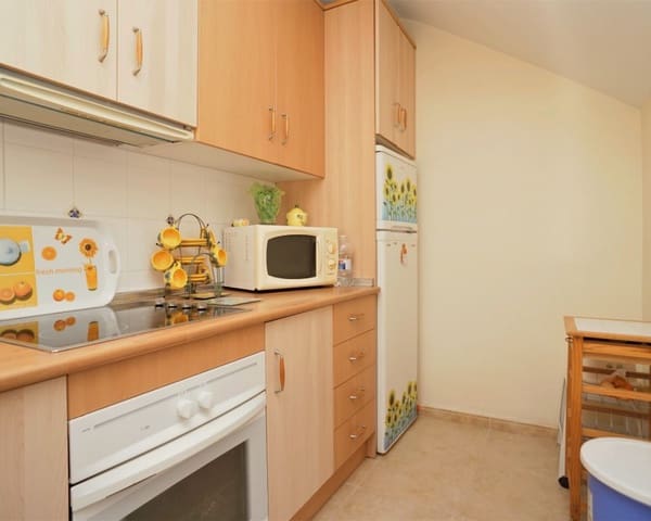 2 soveværelse Lejlighed til leje i Aguas Nuevas, Torrevieja med swimmingpool garage - € 825 (Ref: 7742353)
