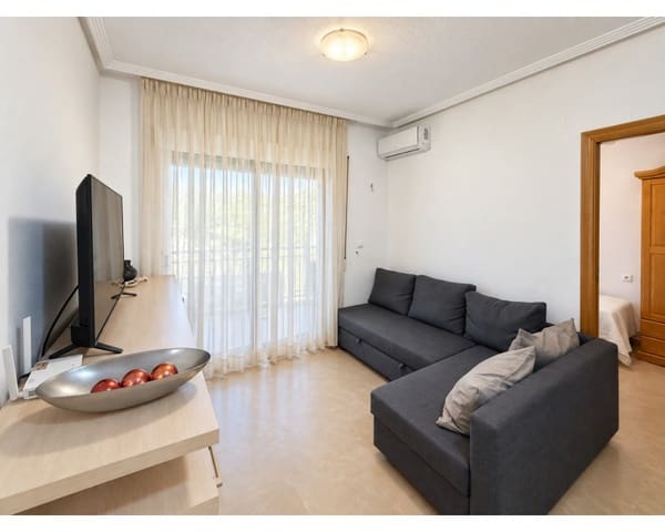 2 quarto Apartamento para arrendar em Torreblanca, Torrevieja com piscina - 650 € (Ref: 8049668)