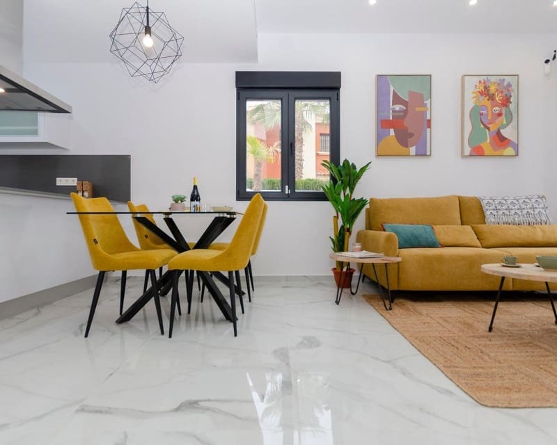 3 bedroom Villa for sale in Torrevieja with pool garage - € 409,000 (Ref: 8113485)